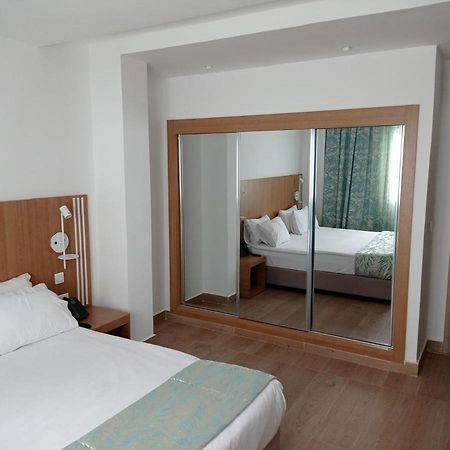 Hotel Delphin-Nouadhibou Extérieur photo